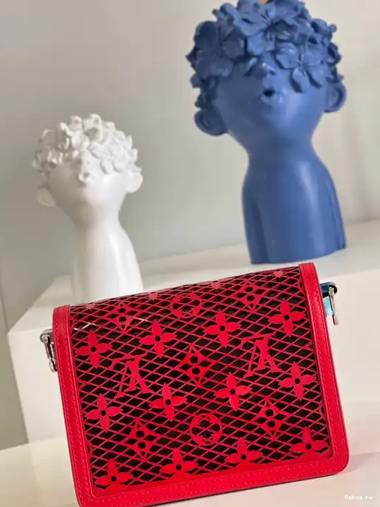 DAUPHINE VUITTON MINI LOUIS 0605
